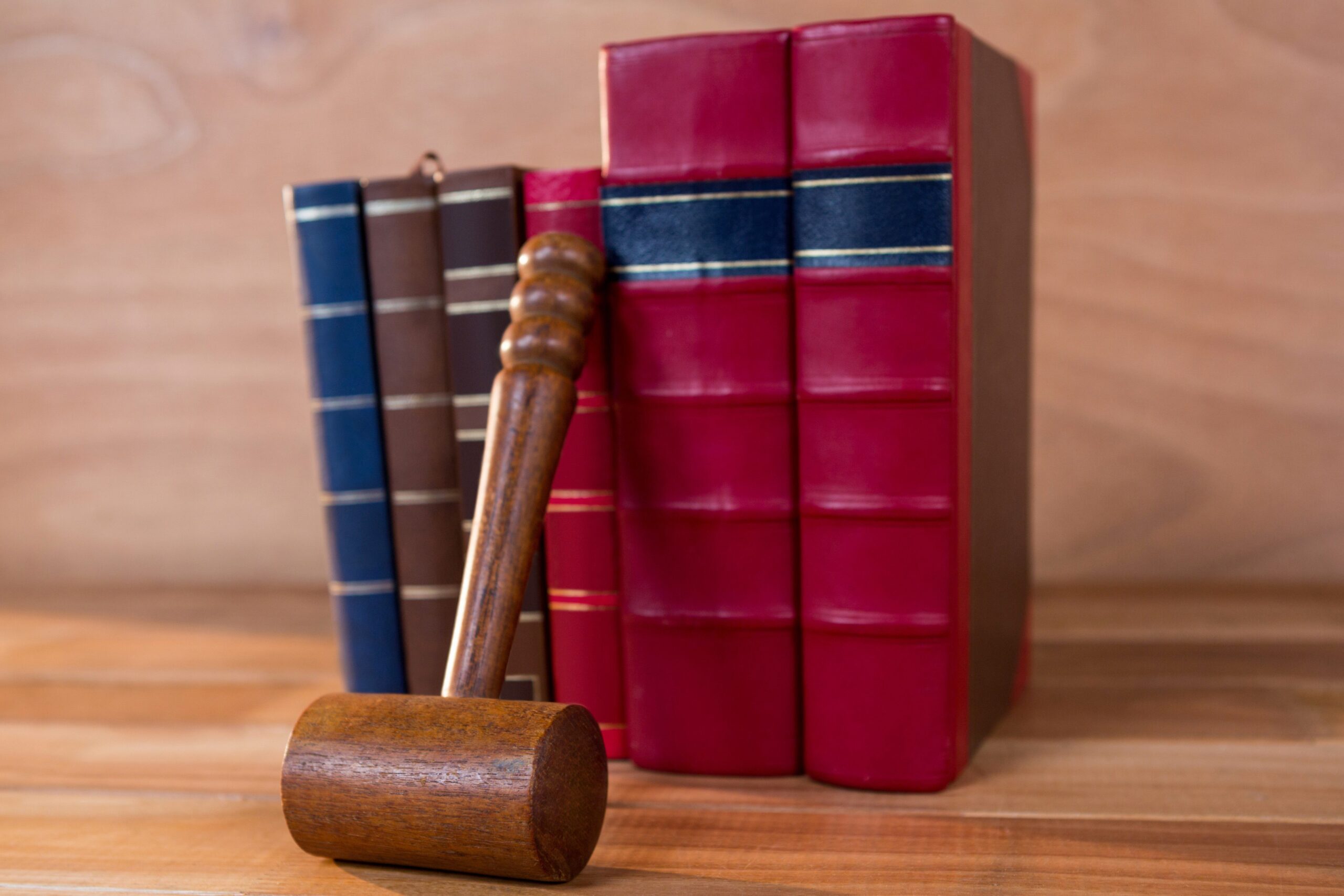 Decretos Leyes y Legislativos