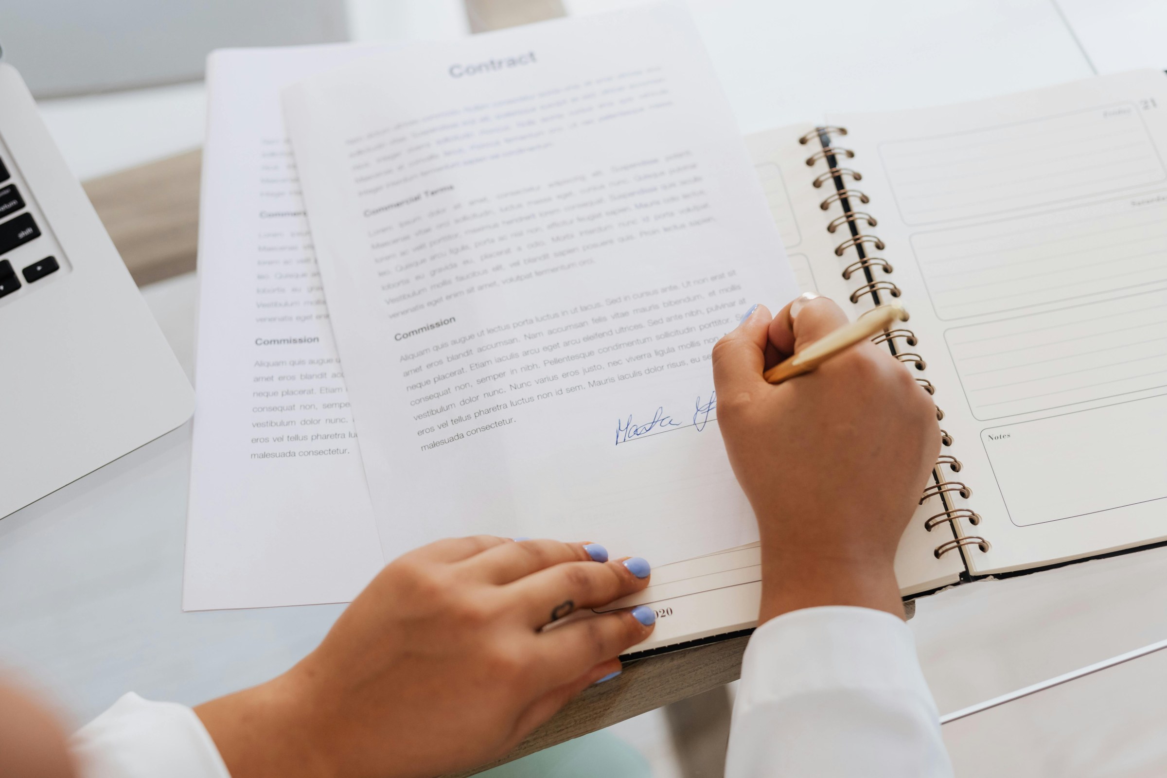 ¿Por qué odiamos la Ley de Contratos?